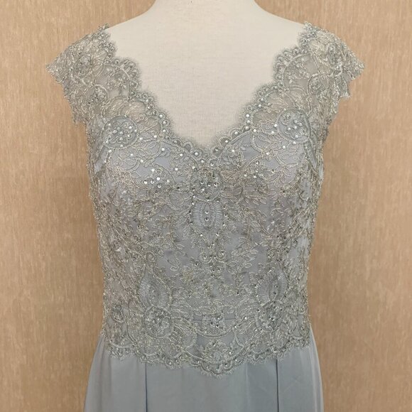 Madeline Gardner New York Pale Grey Formal Gown Dress Size 8 - Picture 4 of 10